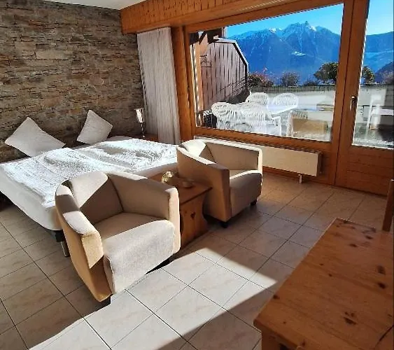 Les Bains D'ovronnaz - Sud Terrasse 奥瓦伦纳茨